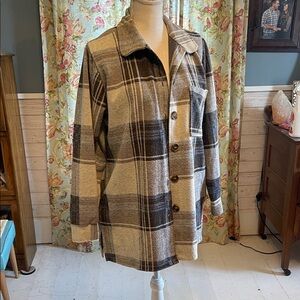 Cozy Plaid Utility Jacket - Brown and Cream